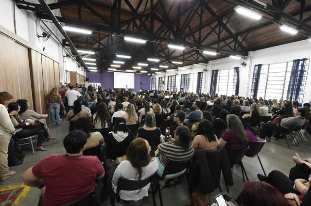 Mais de 300 servidores participam de abertura da Semana do Servidor 2025