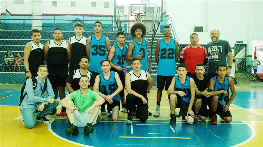 Escolas estaduais fazem a final no basquete juvenil nesta quinta-feira