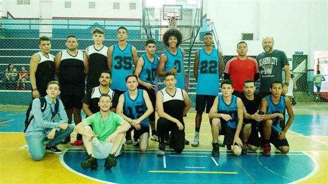 Escolas estaduais fazem a final no basquete juvenil nesta quinta-feira