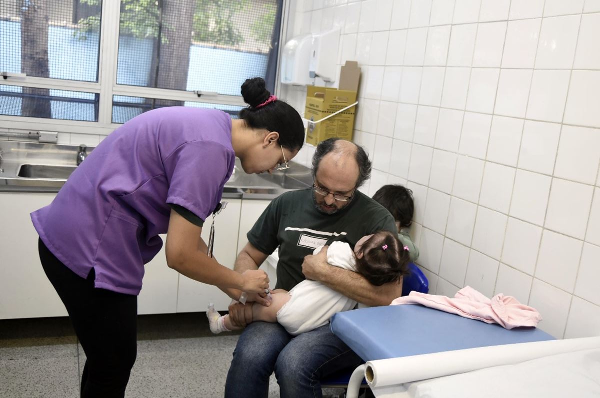 Prefeitura destaca importância da vacinação no Dia Mundial de Combate à Poliomielite