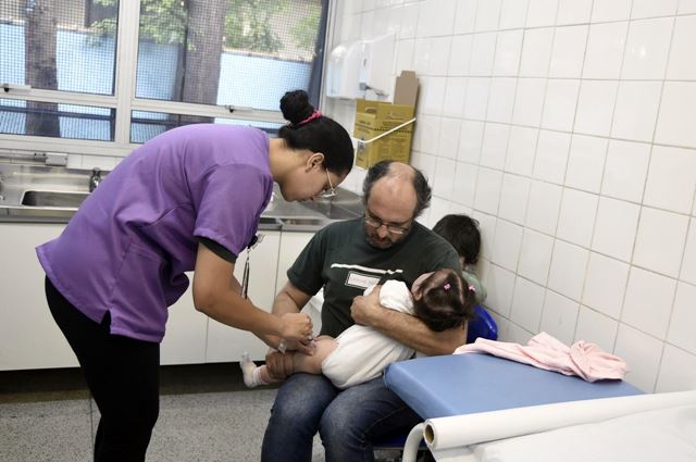 Prefeitura destaca importância da vacinação no Dia Mundial de Combate à Poliomielite