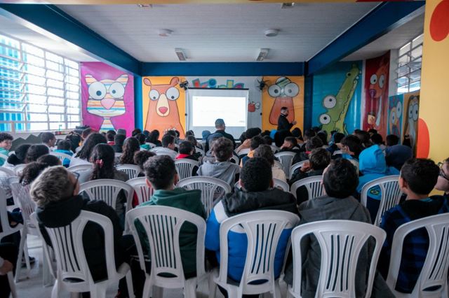 EPG Cesar Lattes recebe projeto que incentiva práticas de consumo consciente