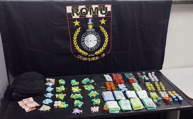 Guarulhos combate o tráfico e apreende mais de 2,8 kg de drogas em diferentes locais