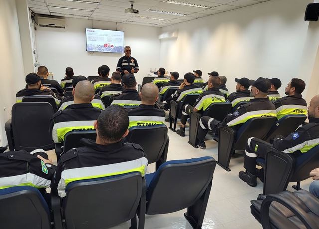 Prefeitura de Guarulhos conclui capacitação de Agentes de Transporte e Trânsito