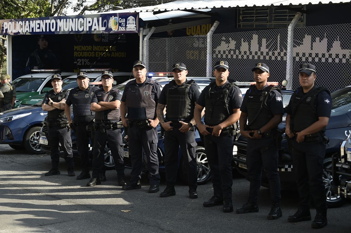 GCM de Guarulhos prende três traficantes, captura foragido e recupera veículo roubado em operação integrada