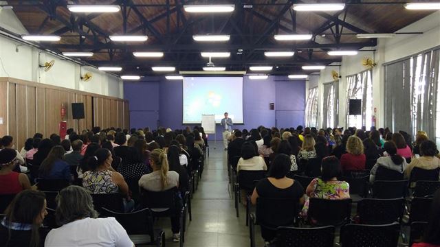 Saúde aborda prevenção ao suicídio em palestra