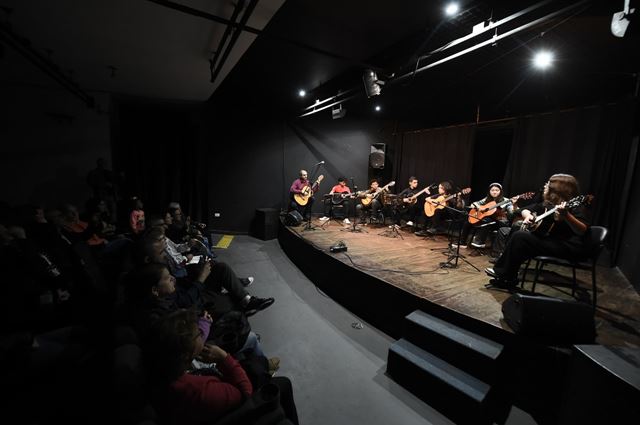 Clubinho do Violão leva ao palco crianças do Conservatório Municipal de Artes de Guarulhos