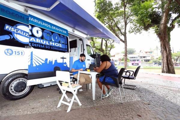 Van Procon nos Bairros atenderá consumidores no Varejão Cecap neste sábado