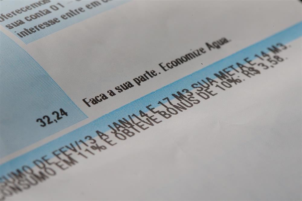 Emissão de contas de água deve ser normalizada até final do mês