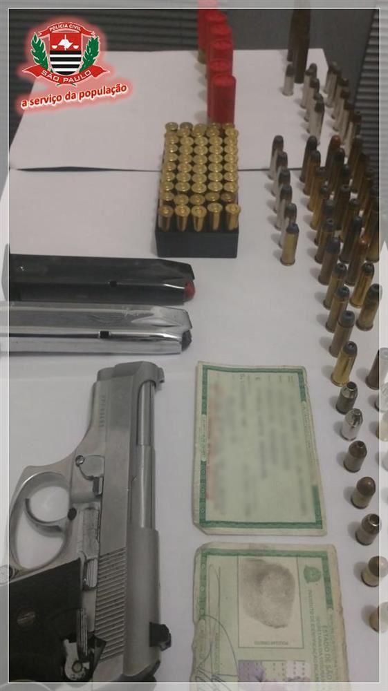 Homem é preso pela Polícia Civil de Guarulhos com pistola e munições de uso restrito