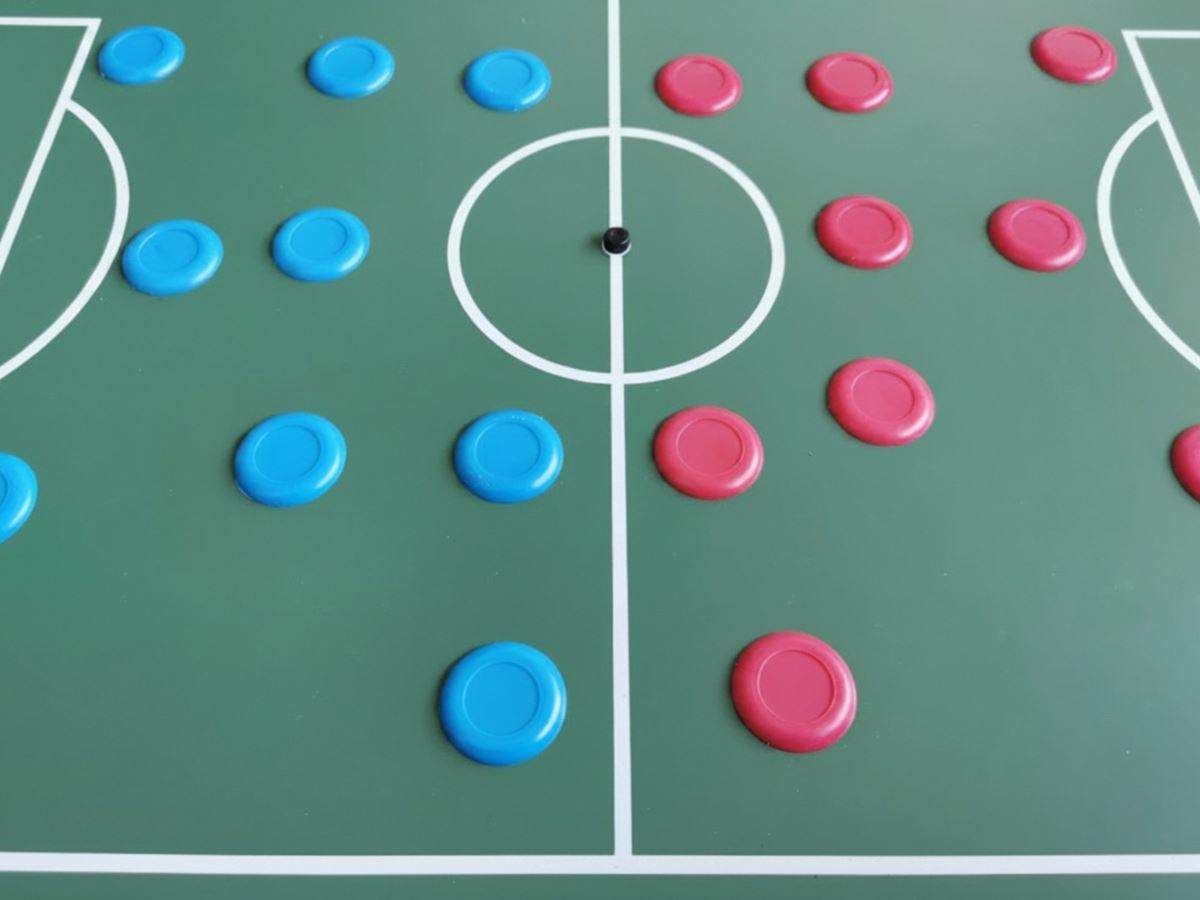 Biblioteca Orobó Guaracy promove Festival de Futebol de Botão ao longo de julho