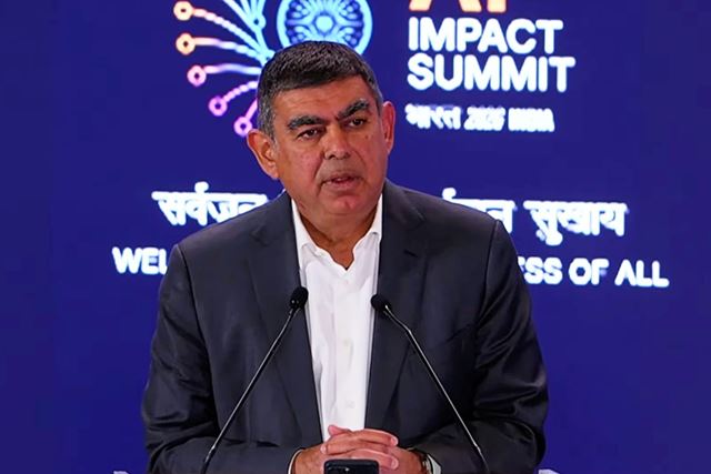 O ex-diretor da Infosys tem uma nova startup que pretende desafiar o mundo dos serviços de TI