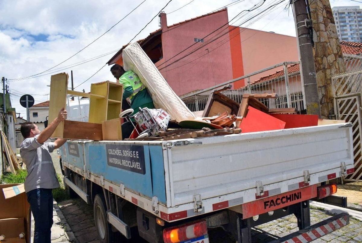 Cata-Tralha atende Jardim Santa Lídia e mais 13 bairros no final de semana