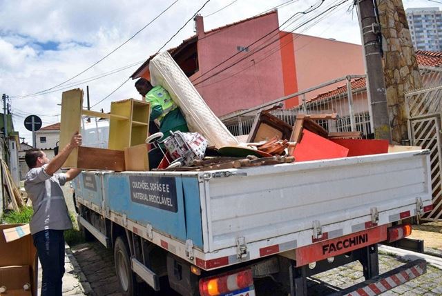 Cata-Tralha atende Jardim Santa Lídia e mais 13 bairros no final de semana