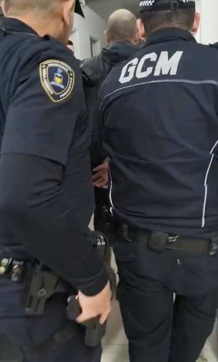 GCM de Guarulhos prende dois homens por violência doméstica nas regiões do São João e Jardim Santa Paula