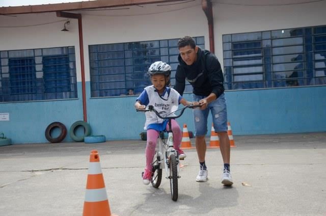 Escolas da Rede Municipal têm aulas de ciclismo