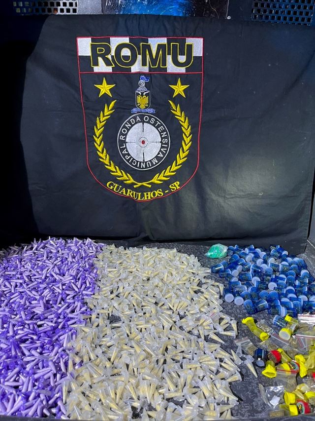 GCM de Guarulhos captura foragido por tráfico e apreende 7,2 kg de drogas em ações distintas