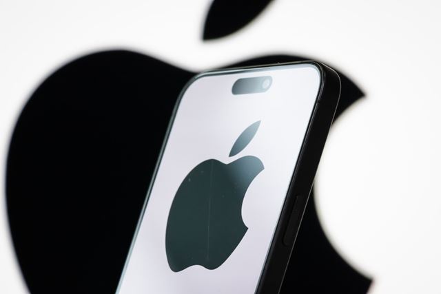 O recurso “Ocultar meu e-mail” da Apple apresenta um bug que vem expondo endereços de e-mail reais, afirma pesquisador
