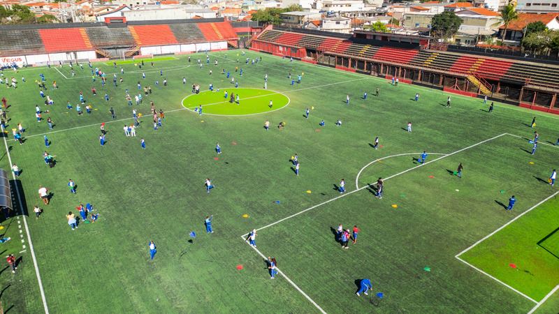 Criatividade, convivência e segurança marcam revoada do projeto Brincando com Pipas no Jardim Tranquilidade