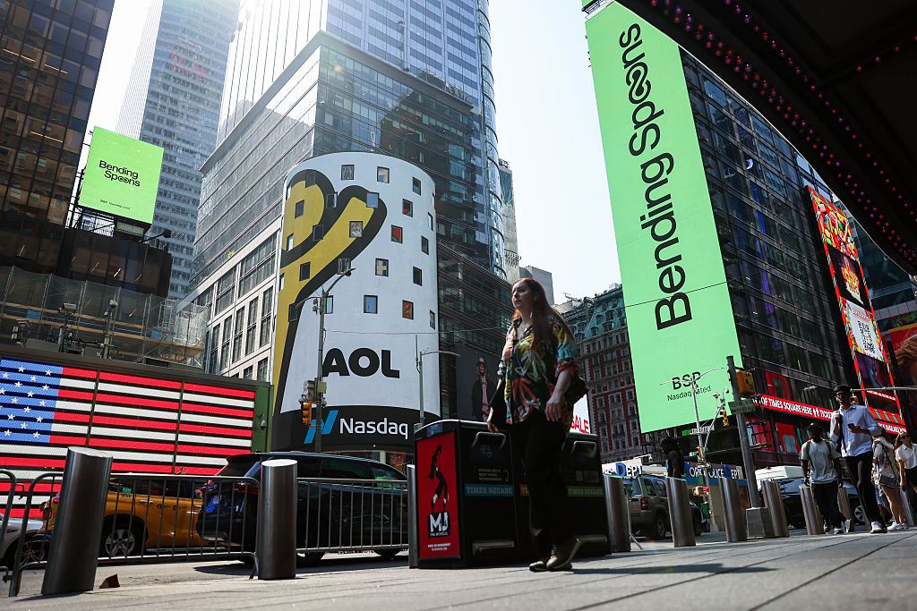 O que é a Bending Spoons? A pouco conhecida empresa proprietária da AOL e do Vimeo que agora está na bolsa