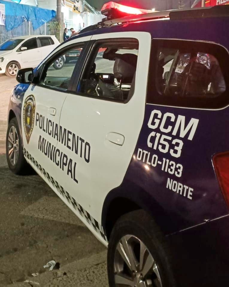 GCM prende mulher por furto e homem por descumprimento de medida protetiva