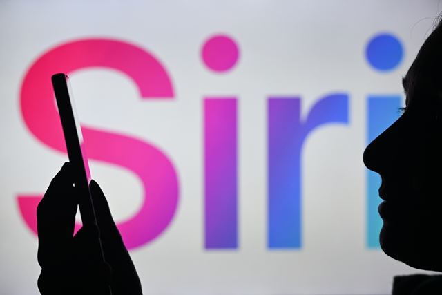Agora você pode personalizar o ritmo e a expressividade da Siri na versão beta mais recente do iOS 27