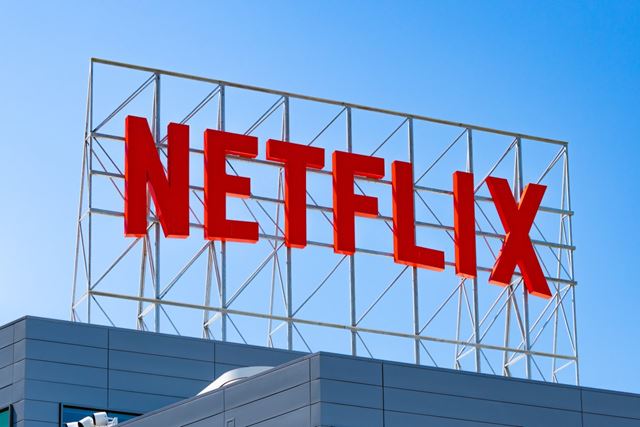 A Netflix inventou a maratona de séries. Agora, parece que ela já superou essa tendência.