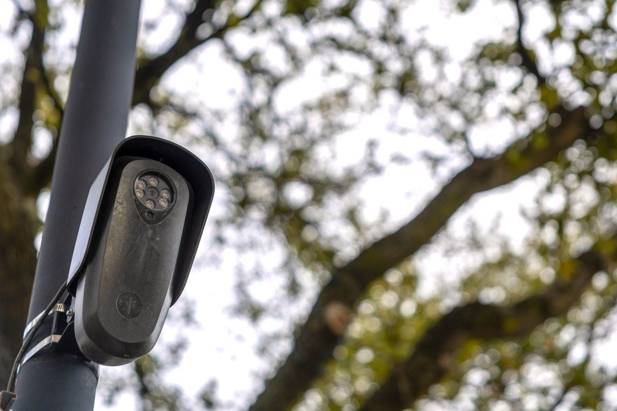 LAPD deixa expirar contrato com a gigante de vigilância Flock, citando graves preocupações sobre liberdades civis e privacidade