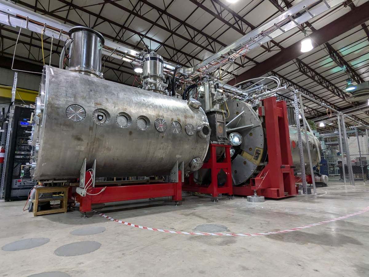 Por que a Realta Fusion está construindo um reator de fusão em uma antiga fábrica de cachorro-quente