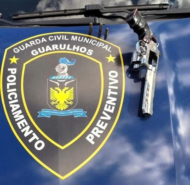 GCM prende homem por violência doméstica e apreende revólver no Jardim São Domingos