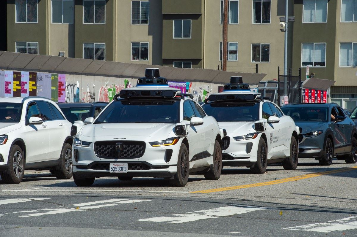 Prefeito de São Francisco pressiona por regras mais rígidas após o fiasco de trânsito da Waymo