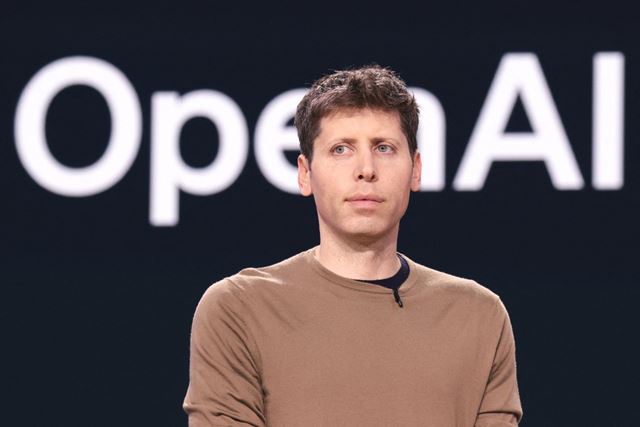 A OpenAI tem medo de modelos de pesos abertos. Os EUA deveriam ter?