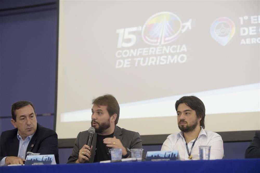 Prefeitura de Guarulhos lidera debate sobre pacto federativo e cidades aeroportuárias