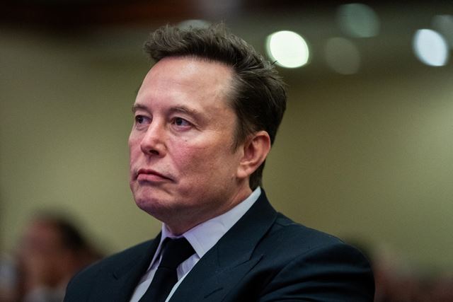 O X, de Elon Musk, encerra batalha jurídica de vários anos com a Federação Mundial de Anunciantes