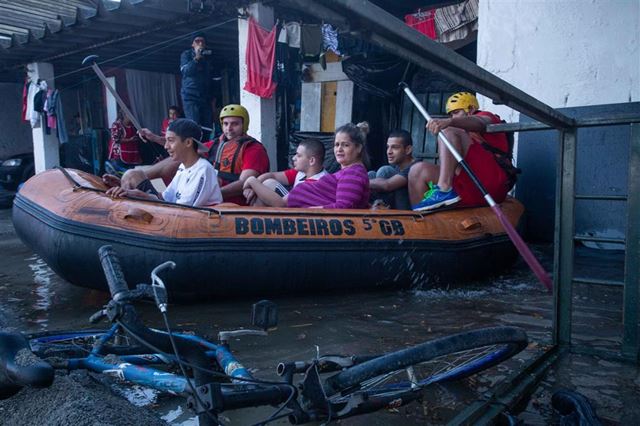 Defesa Civil simula enchente com atiradores do Tiro de Guerra