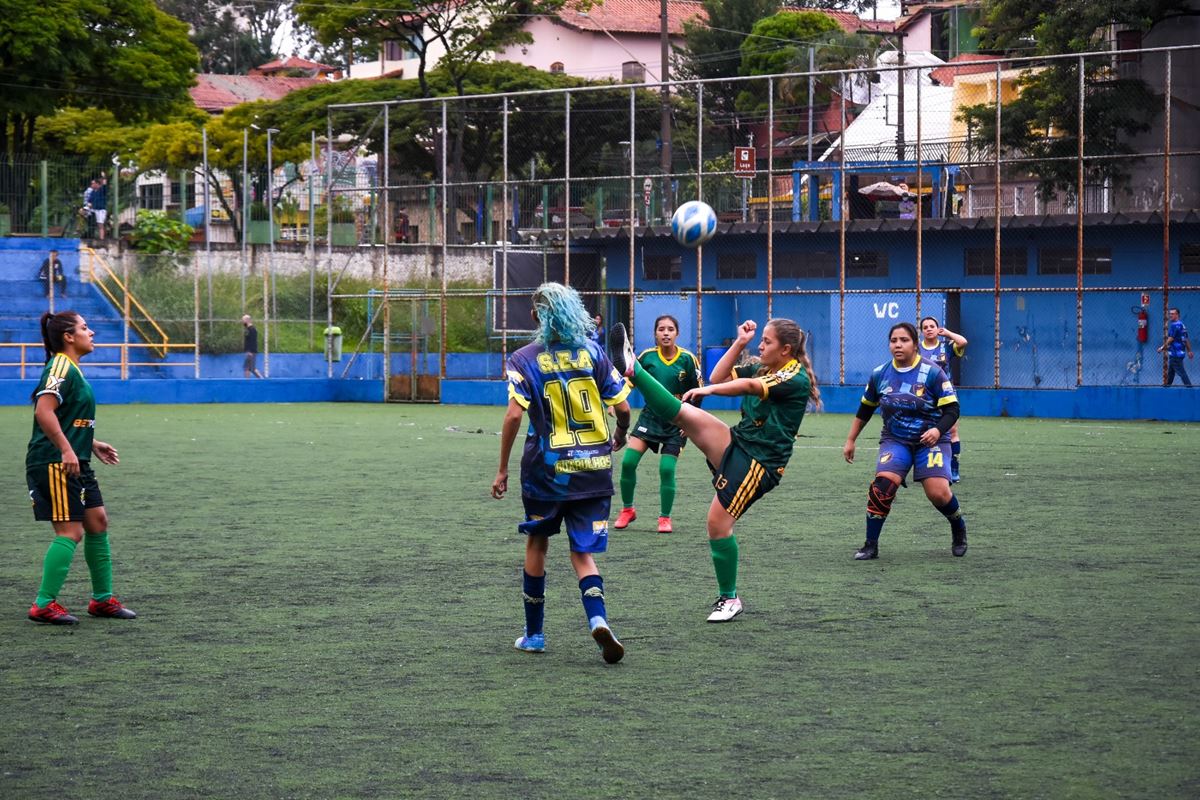 Série Rubi da Grande Liga de Futebol Feminino começa neste domingo