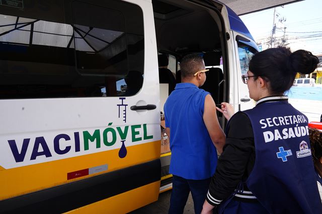Terminal Urbano São João recebe Vacimóvel para imunizar passageiros contra a gripe e o sarampo