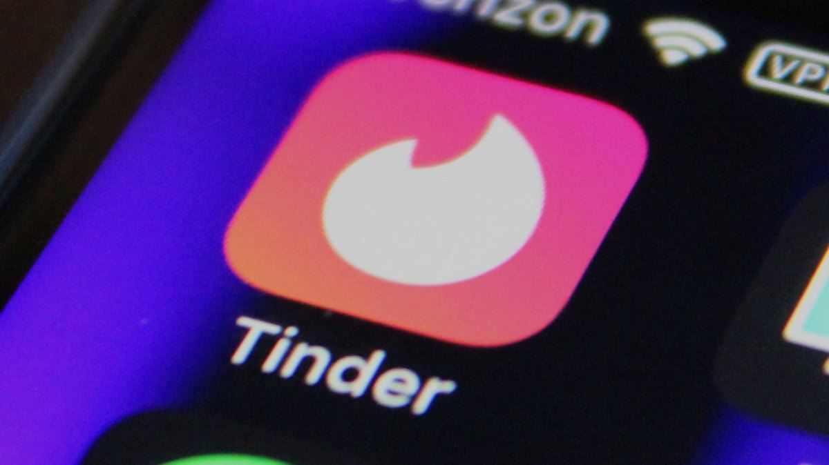 Enquanto a Geração Z reconsidera os aplicativos de namoro, os eventos presenciais do Tinder se expandem para dezenas de outras cidades