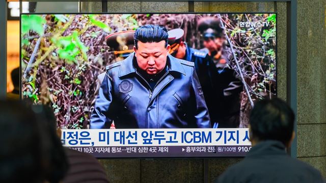 Profissional de TI remoto da Coreia do Norte trabalhou para agência do governo dos EUA, diz o FBI