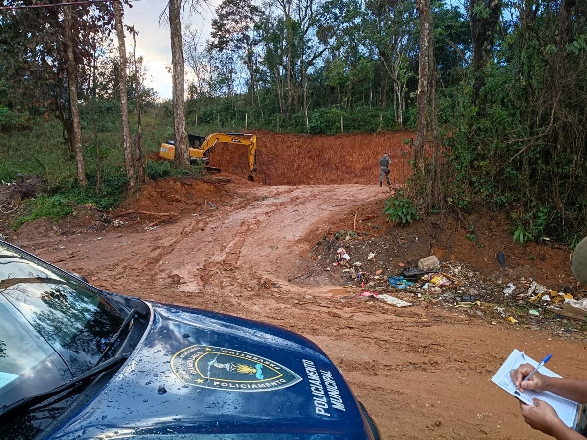 GCM identifica movimentação irregular de terra em área rural no Recreio São Jorge