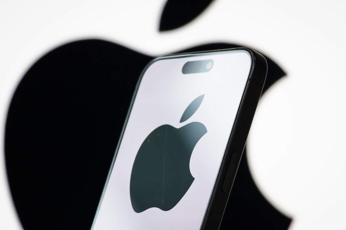 Apple negocia pagar editoras para fornecer notícias atuais à Siri: reportagem