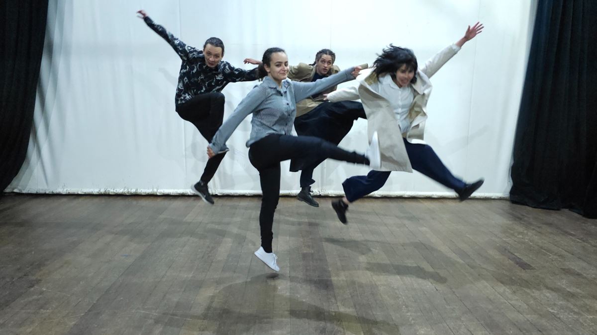 Escola Viva de Artes Cênicas de Guarulhos apresenta "Um Sopro de Liberdade" em duas sessões gratuitas