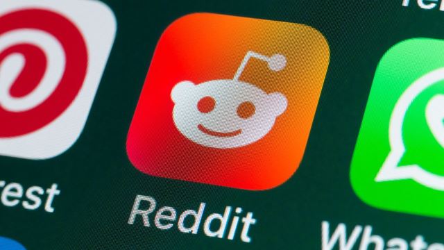 O Reddit começa a testar uma nova experiência de áudio e vídeo, semelhante aos populares vídeos do TikTok