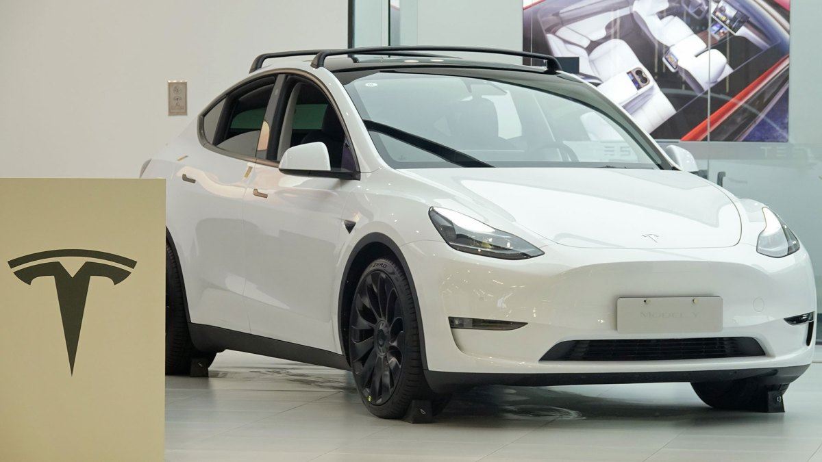 Tesla faz recall de 3 milhões de carros como parte de esforço em toda a China para impedir maçanetas de portas ocultas