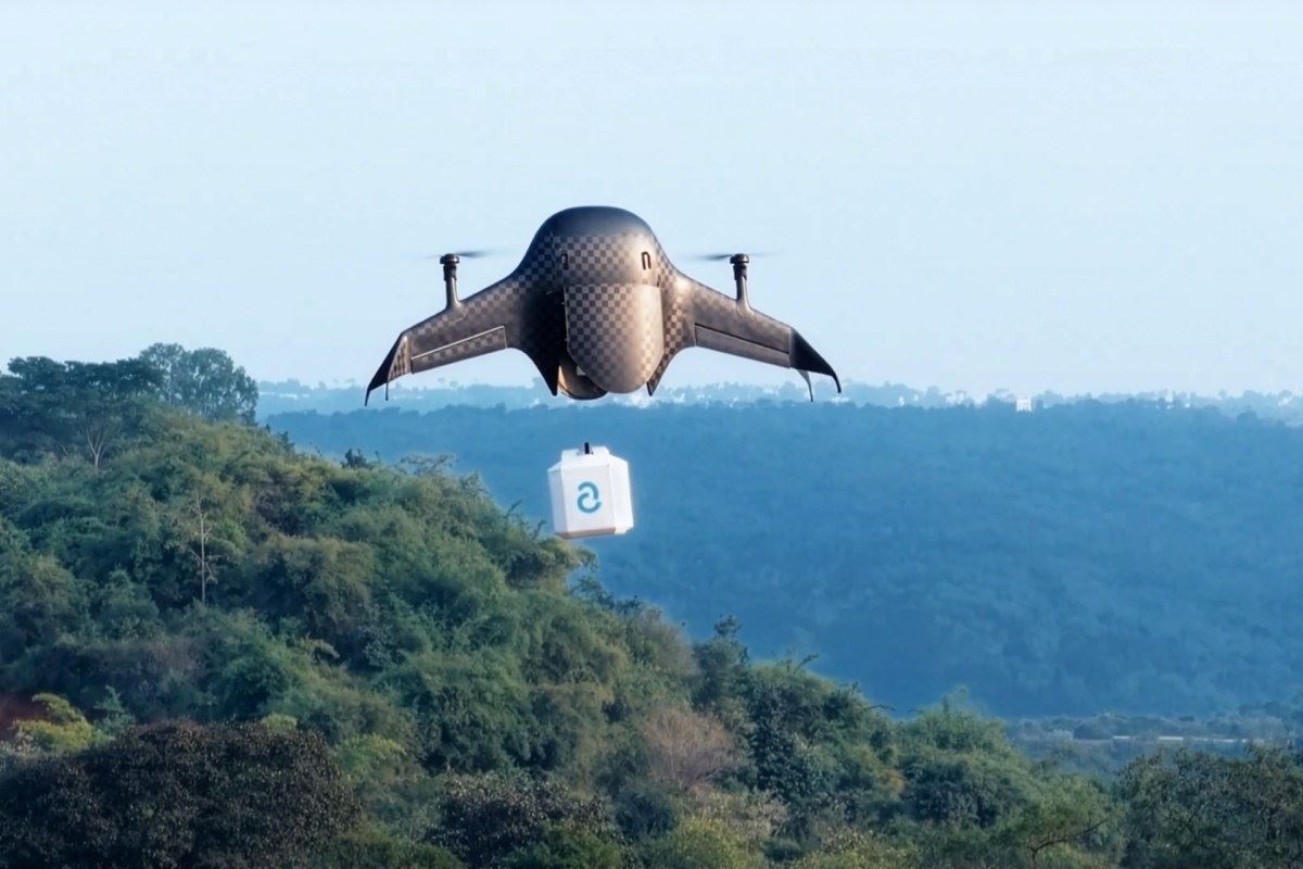 Airbound, da Índia, capta 37 milhões de dólares para concorrer com caminhões usando drones semelhantes a foguetes