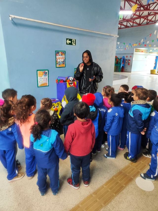 EPG Érico Veríssimo arrecada 5 mil tampinhas plásticas para ajudar crianças com câncer