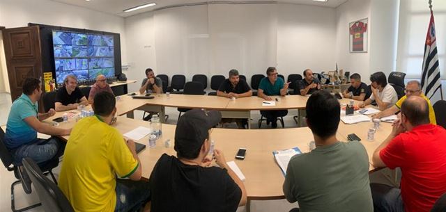 Guarulhos decreta emergência em razão do coronavírus e suspende aulas a partir do dia 23; merenda escolar está mantida