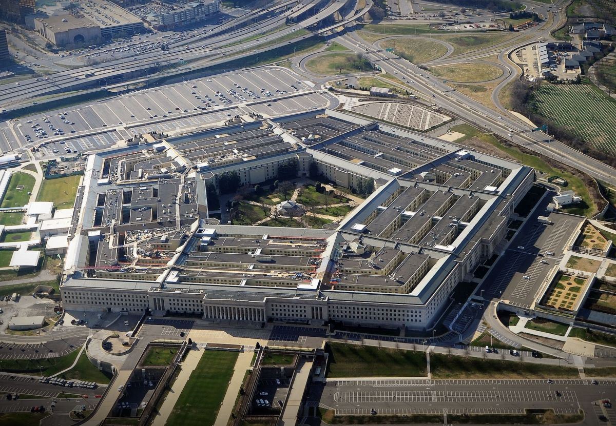 Os militares dos EUA desativaram o rastreamento de anúncios nos dispositivos das tropas após relatos de ataques direcionados