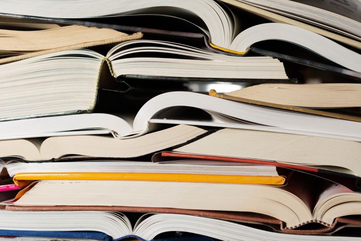 Autores reagem enquanto editoras e agentes fazem reivindicações sobre acordo com a Anthropic