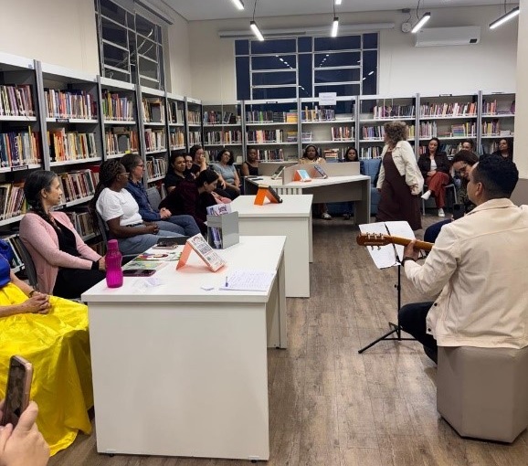 Sarau Literário do ProLEEI celebra a leitura e a expressão artística em Guarulhos